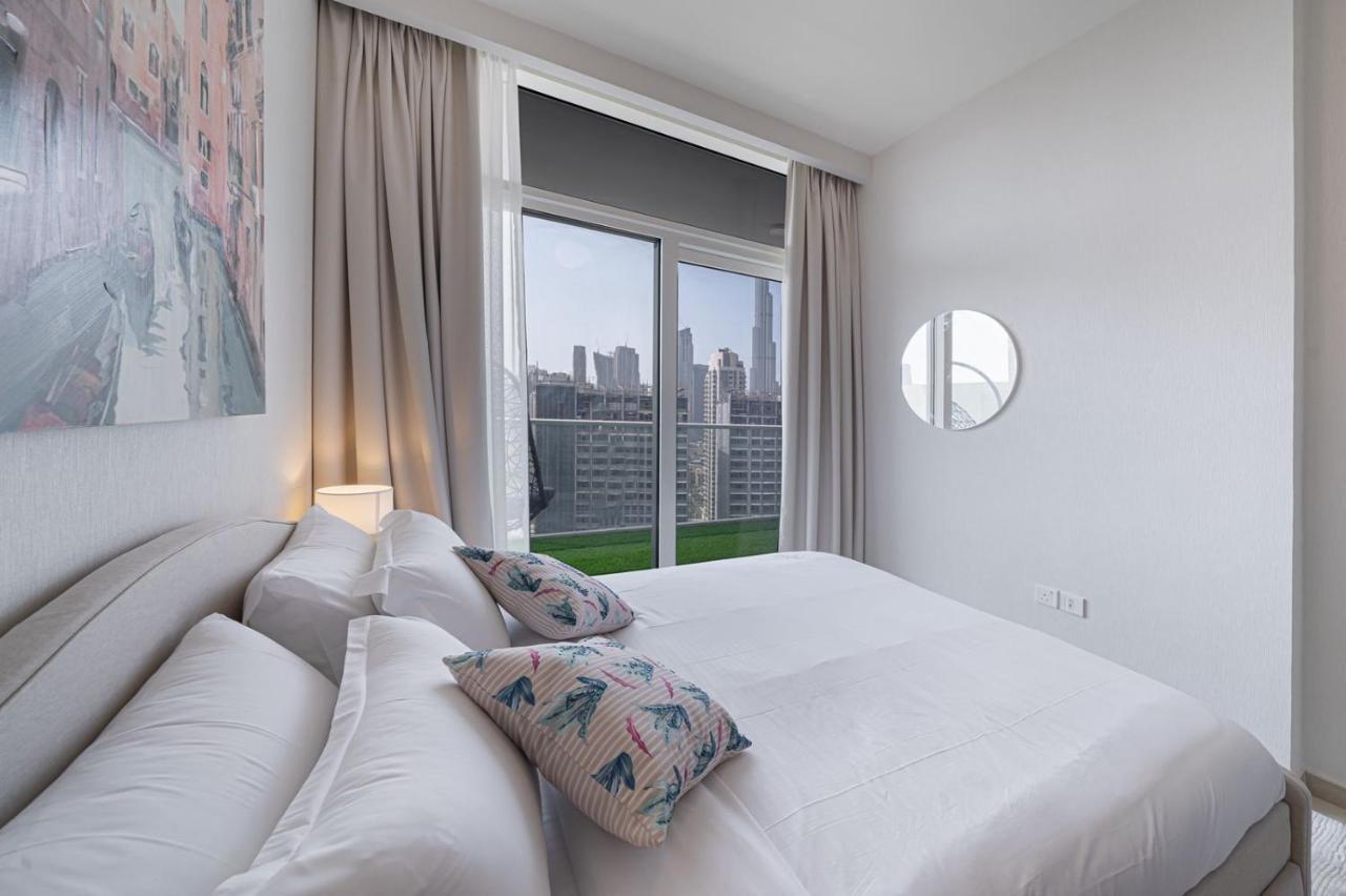 Alluring 1 Bd Apartment In Business Bay With Burj Khalifa View Dubai Dış mekan fotoğraf