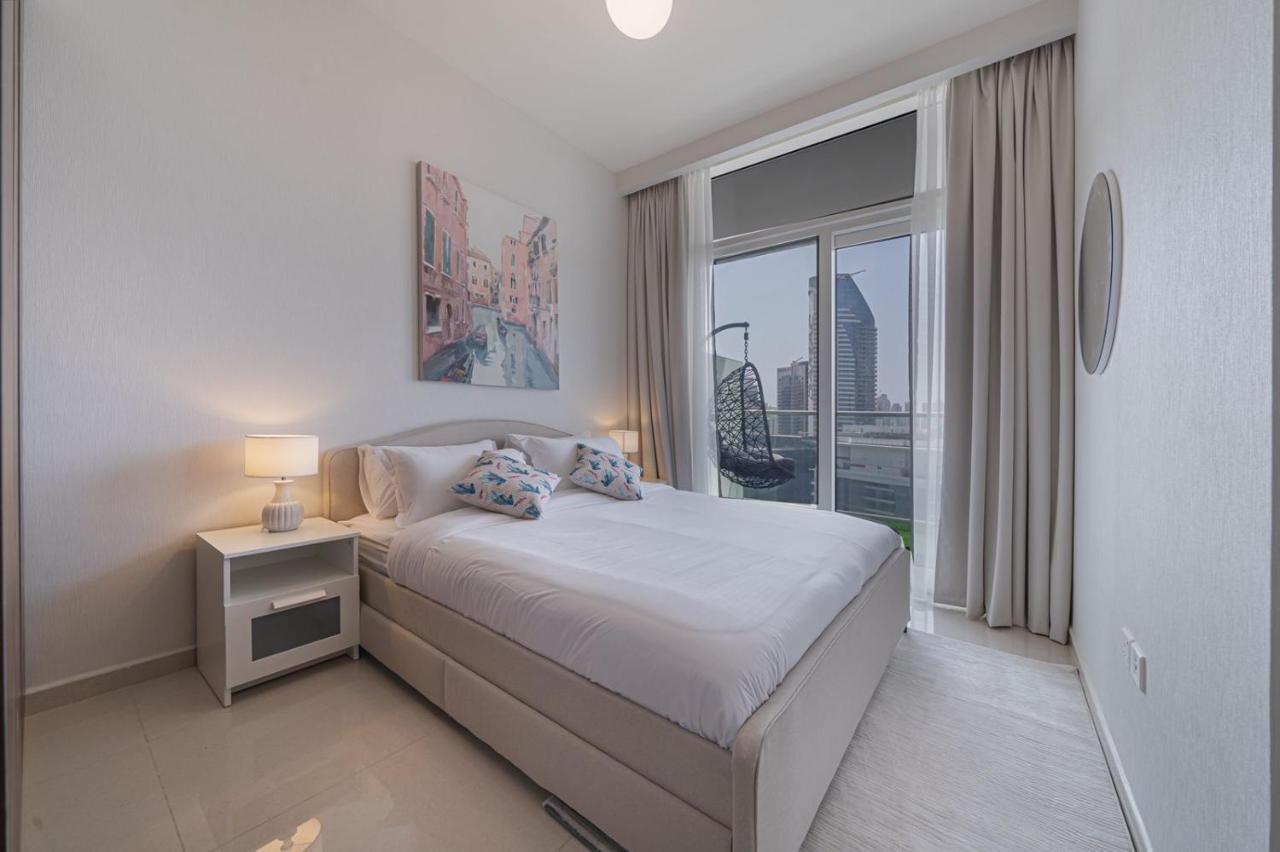 Alluring 1 Bd Apartment In Business Bay With Burj Khalifa View Dubai Dış mekan fotoğraf